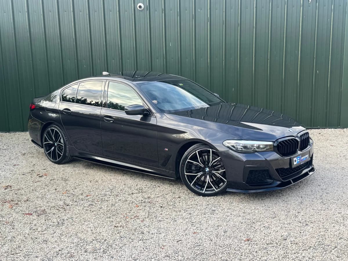 2021 BMW 5 Series 520d M Sport Auto with Sunroof in Black